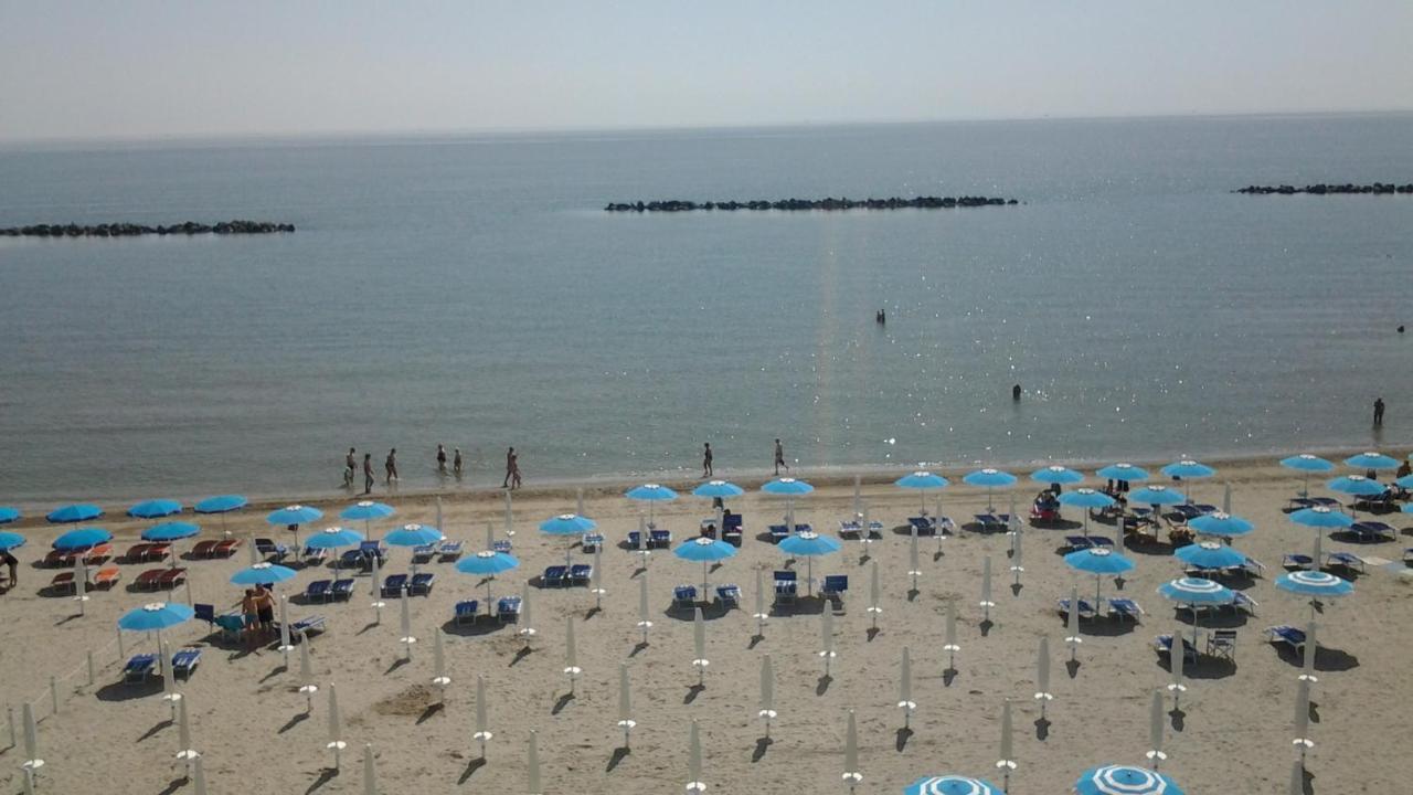 리도 디 폼포사 Giovanni In Romantic Adria On The Beach 아파트 외부 사진